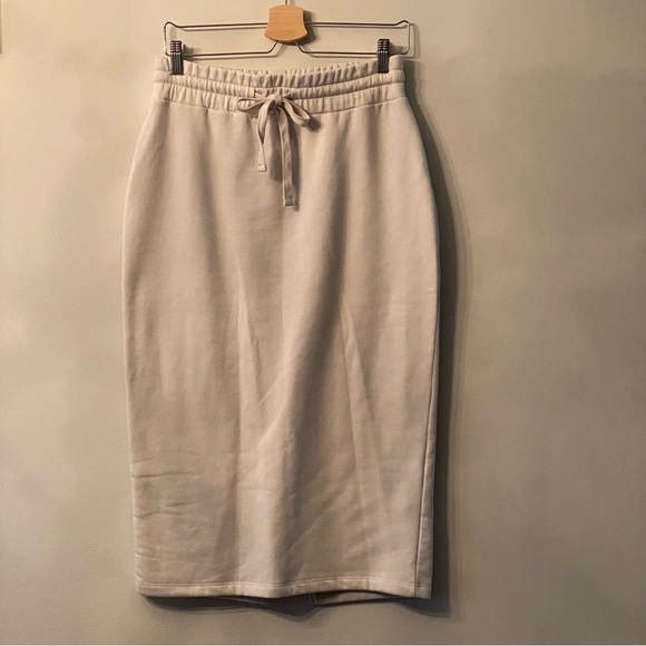 Zara Minimalistic Matching Set - Picture 6 of 10